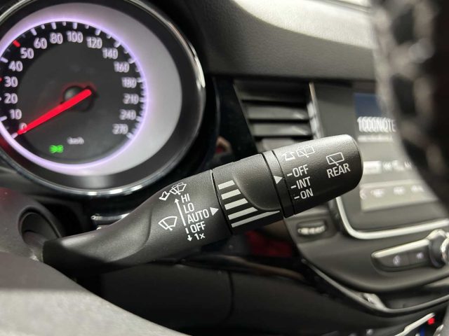 OPEL Astra usata, con Sensore di pioggia