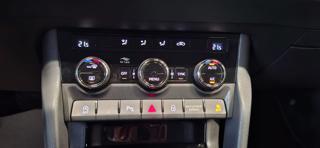 SKODA Karoq usata, con Specchietti laterali elettrici
