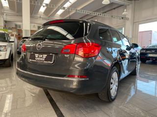 OPEL Astra usata, con Specchietti laterali elettrici