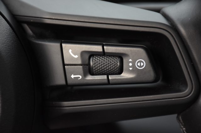 PORSCHE Macan usata, con Luci diurne LED