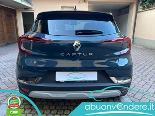 RENAULT Captur usata, con Autoradio