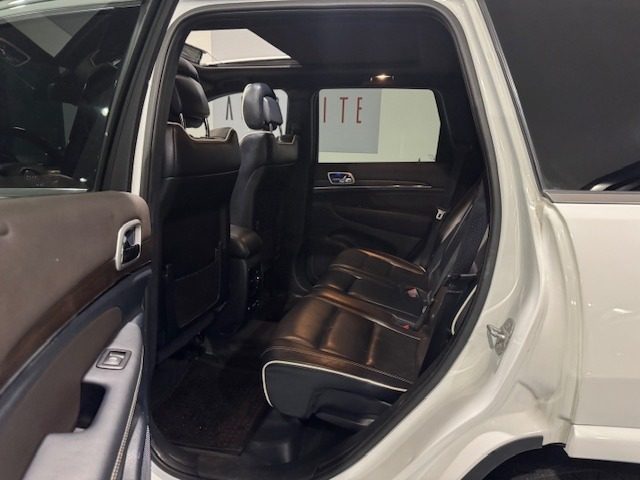 JEEP Grand Cherokee usata, con Interni in pelle