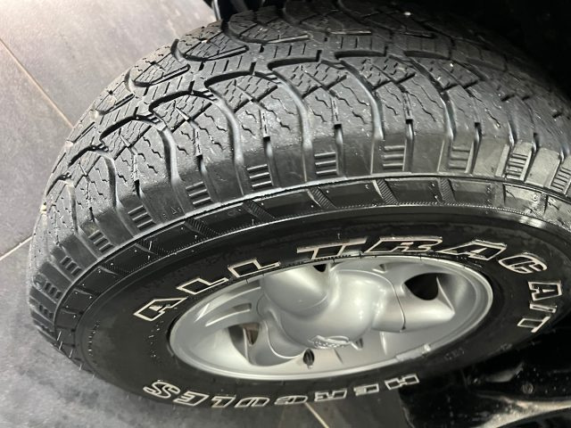 NISSAN Terrano II usata 11