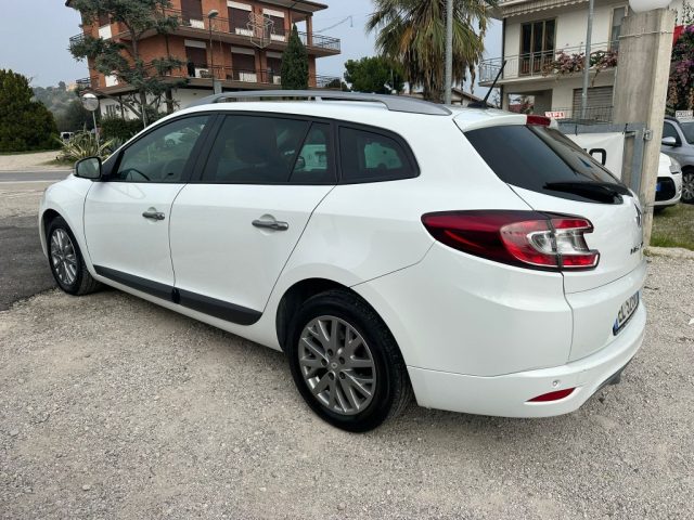 RENAULT Megane usata, con Autoradio
