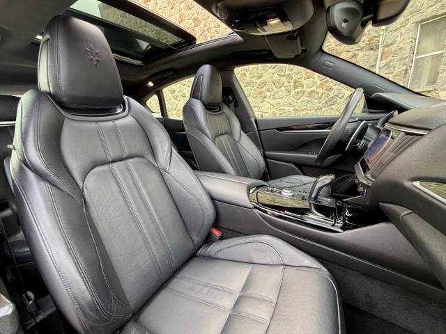 MASERATI Levante usata, con Touch screen