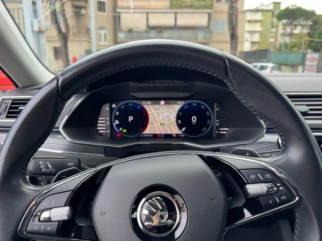 SKODA Superb usata, con Cruise Control