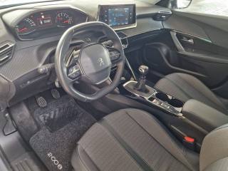 PEUGEOT 2008 usata, con Controllo automatico clima