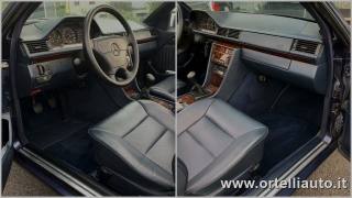 MERCEDES-BENZ E 200 usata 19