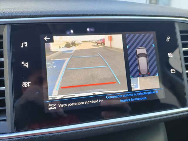 PEUGEOT 308 usata, con Autoradio digitale