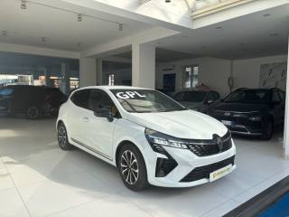 RENAULT Clio usata, con Antifurto