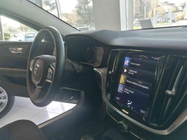 VOLVO V60 Cross Country usata, con Bluetooth