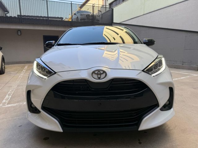 TOYOTA Yaris usata, con ESP