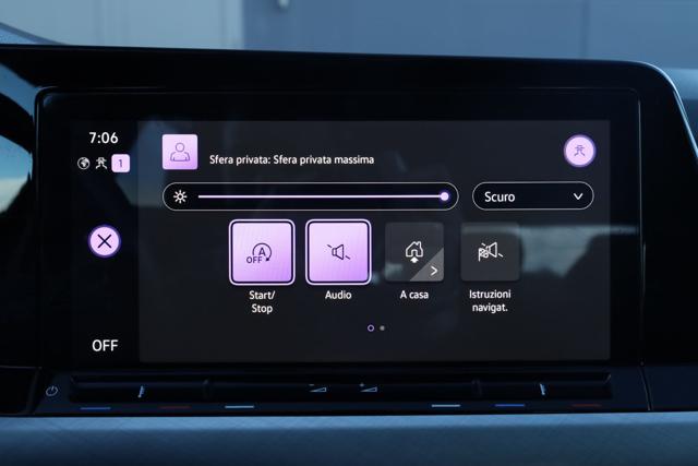 VOLKSWAGEN Golf usata, con Sensori di parcheggio posteriori