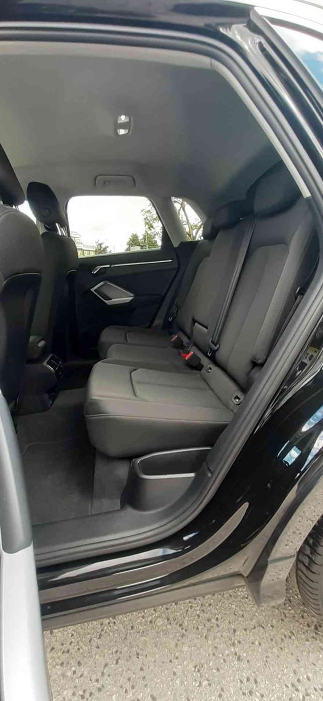AUDI Q3 usata, con Sensori di parcheggio posteriori
