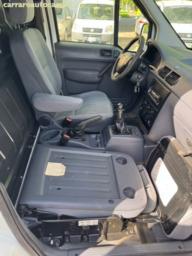 FORD Tourneo Connect usata, con Cerchioni in acciaio