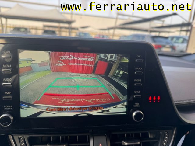 TOYOTA C-HR usata, con Climatizzatore