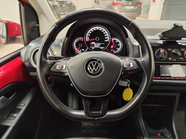 VOLKSWAGEN up! usata 13
