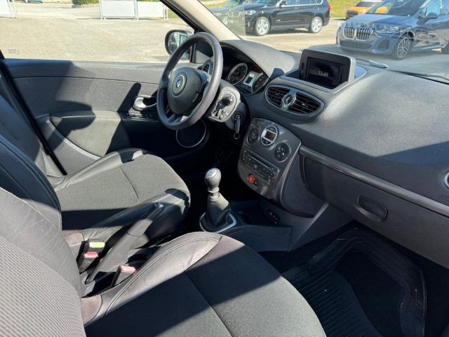 RENAULT Clio usata, con Controllo trazione
