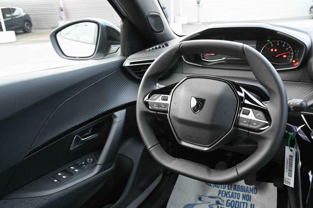 PEUGEOT 2008 usata, con Touch screen