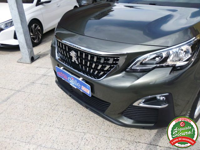 PEUGEOT 3008 usata, con Sensori di parcheggio anteriori