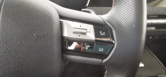 DS AUTOMOBILES DS 4 usata, con Telecamera per parcheggio assistito
