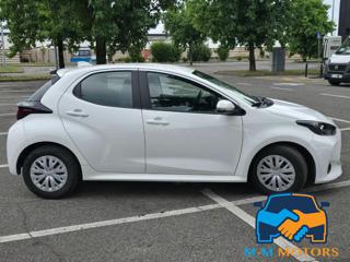TOYOTA Yaris usata, con Alzacristalli elettrici