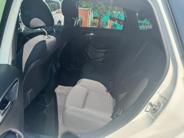 MERCEDES-BENZ B 180 usata, con Servosterzo