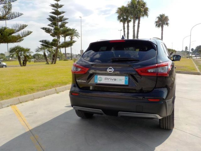 NISSAN Qashqai usata, con Vetri oscurati