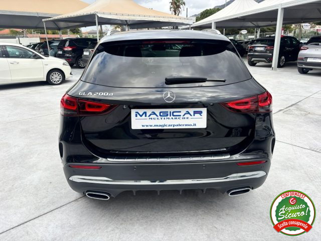 MERCEDES-BENZ GLA 200 usata, con Autoradio