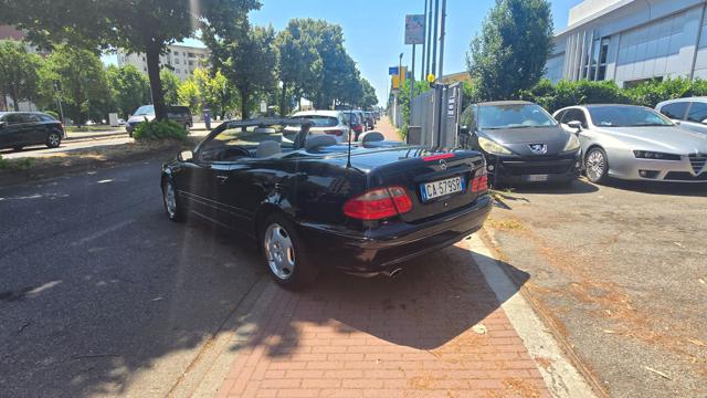 MERCEDES-BENZ CLK 200 usata, con Alzacristalli elettrici
