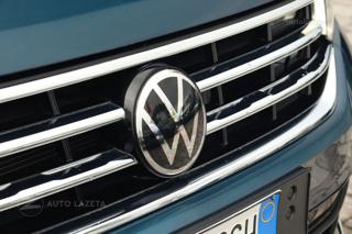 VOLKSWAGEN Tiguan usata, con Sensori di parcheggio anteriori