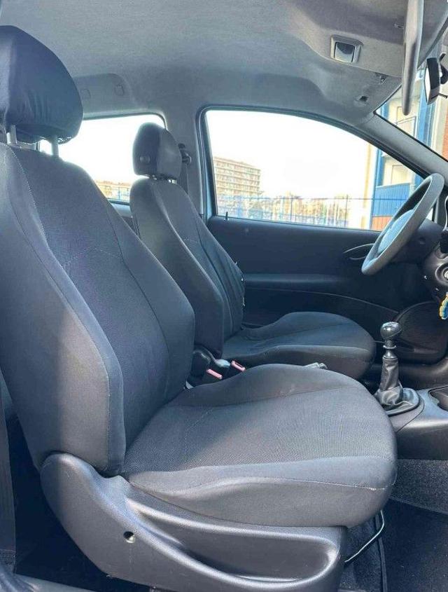 FIAT Punto usata 9