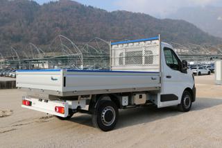 NISSAN Interstar usata, con Park Distance Control