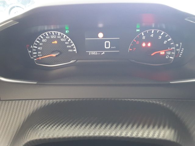 PEUGEOT 2008 usata, con Cerchi in lega