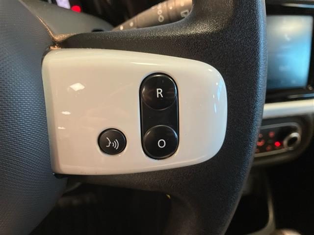 RENAULT Twingo usata 17