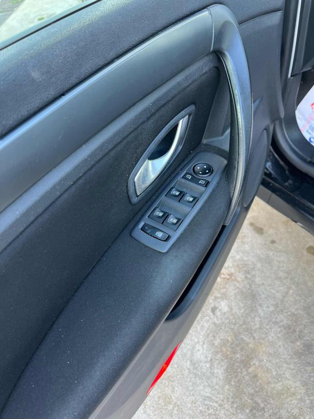 RENAULT Laguna usata, con Cerchi in lega