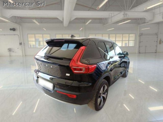 VOLVO XC40 usata, con Alzacristalli elettrici