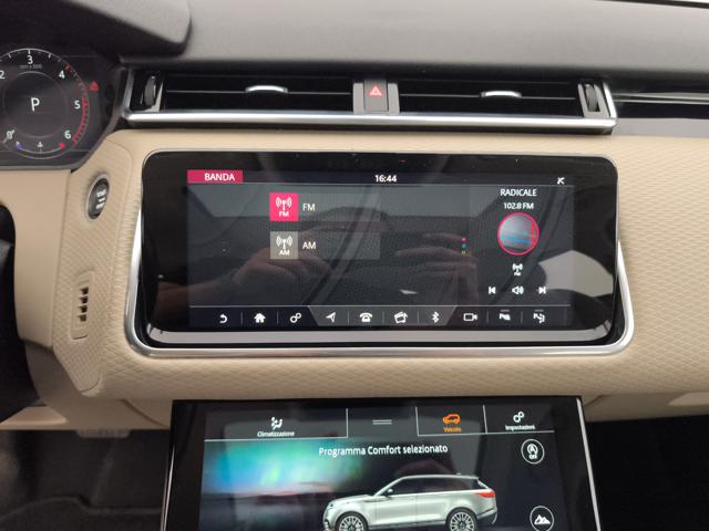LAND ROVER Range Rover Velar usata, con Interni in pelle