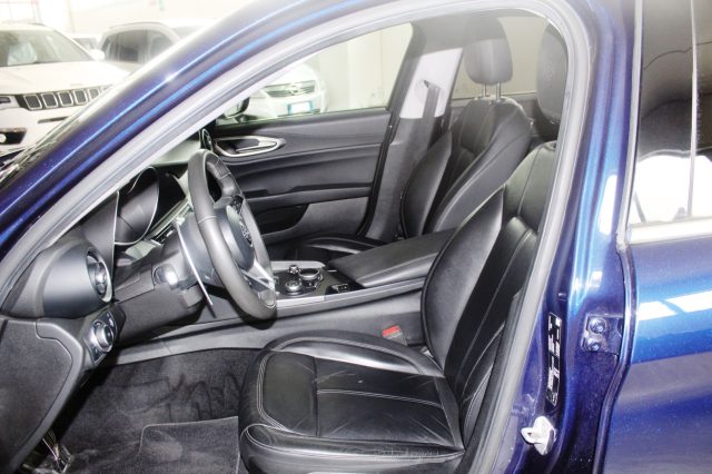 ALFA ROMEO Giulia usata, con Boardcomputer