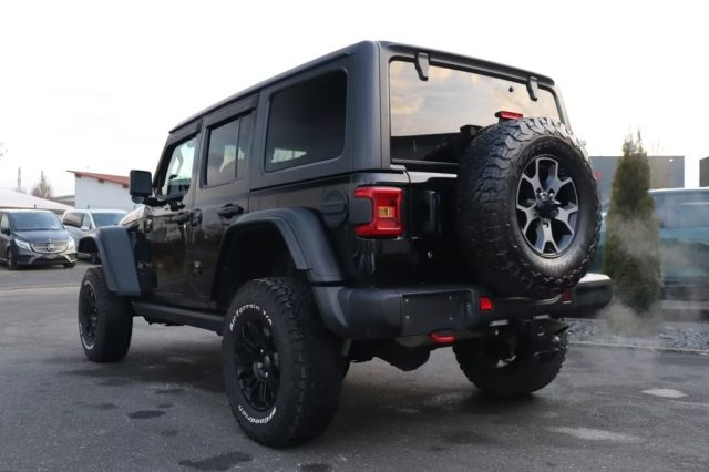 JEEP Wrangler usata, con Autoradio