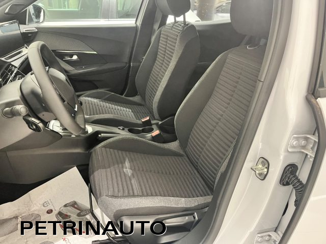 PEUGEOT 2008 usata, con Touch screen