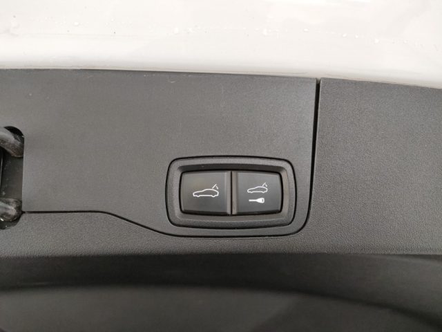 PORSCHE Taycan usata, con Chiusura centralizzata