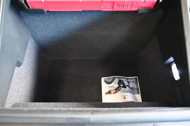 PORSCHE Taycan usata 40