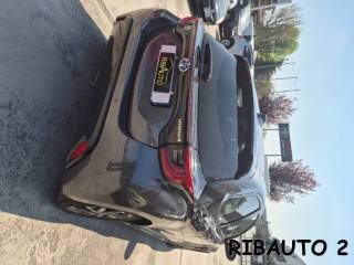 TOYOTA Yaris usata, con Volante multifunzione