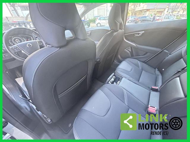 VOLVO V40 usata, con Specchietti laterali elettrici