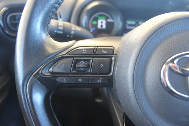 TOYOTA Yaris usata, con Sensore di luce