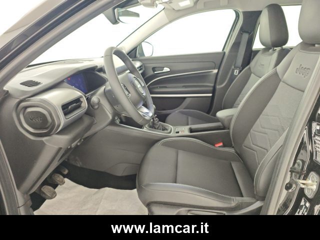 JEEP Avenger usata, con Volante in pelle