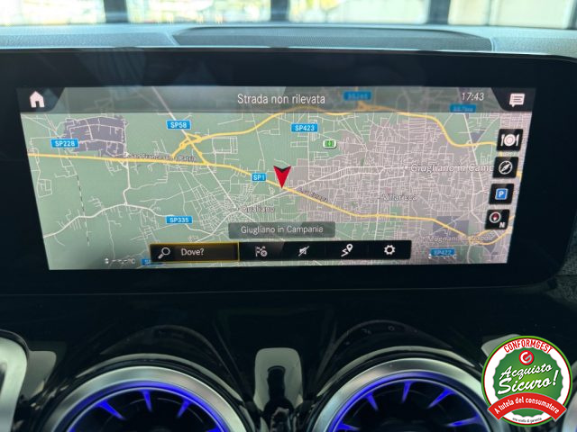 MERCEDES-BENZ GLB 180 usata, con Cronologia tagliandi
