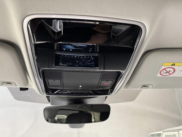 LAND ROVER Range Rover Sport usata, con Sistema di navigazione