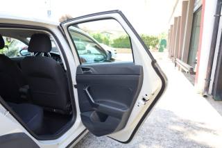 VOLKSWAGEN Taigo usata 118